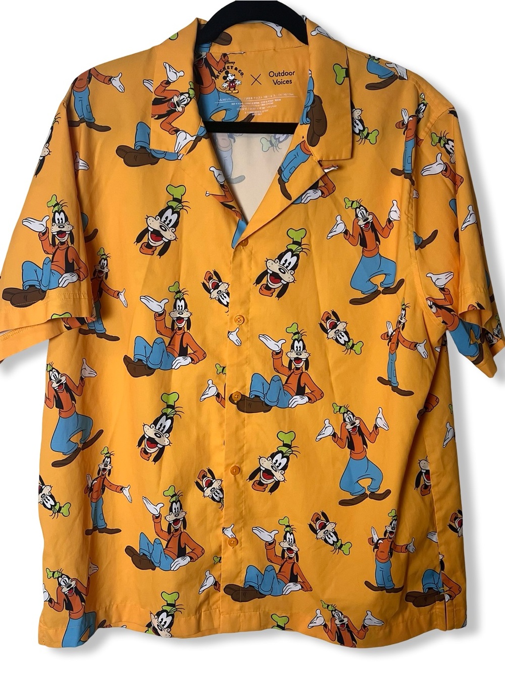 Disney Mickey Co x Outdoor Voices Goofy SolarCool Tourist Shirt Men Yellow L